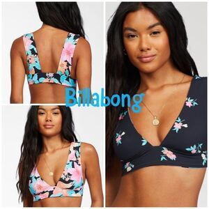 Billabong swim top 